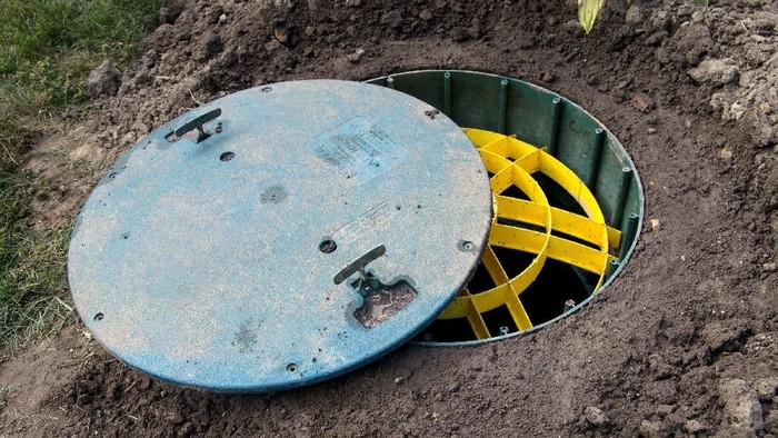 Hubungan septic tank dengan air tanah dan sumur bor